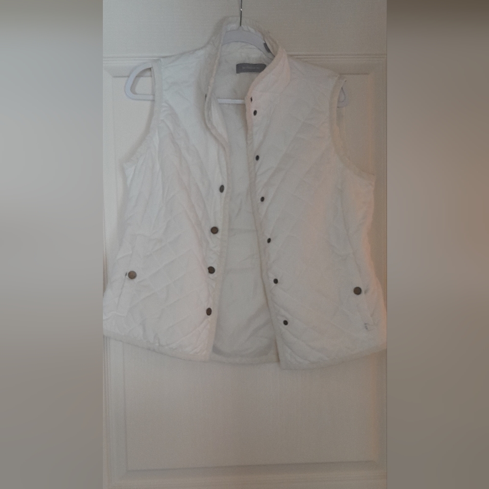 Luz Claiborne ❄️ White Quilted Women Vest M